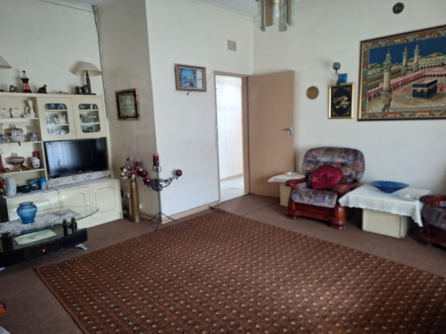 3 Bedroom Property for Sale in De Beers Northern Cape